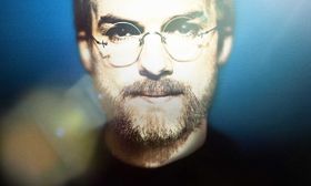 画期的な指紋認証システムについては強くアピールしたはず？