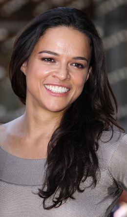 バイセクシャルであることをカミングアウトしたミシェル・ロドリゲス