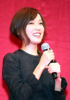 戸田恵梨香、『劇場版 SPEC 結 漸ノ篇』の舞台挨拶に登壇