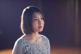 「海賊戦隊ゴーカイジャー」でのお嬢様っぽいイメージから一転、小悪魔的なヒロインを演じる小池唯