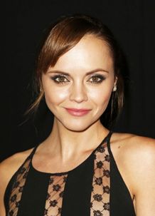 33歳になったクリスティーナ・リッチが電撃婚！