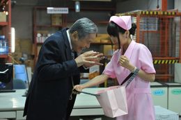 雅ちゃん(有村架純)と仲良くしたりと、普段は飄々としている野々村(竜雷太)。でも、刑事魂は誰よりも熱い！