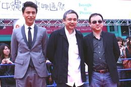 『Paiented Skin』で来沖した3人。左が中国で人気のチェン・クン