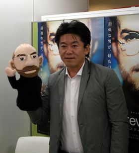 ニコニコ生放送の緊急特別番組「堀江貴文とスティーブ・ジョブズ」に出演した堀江貴文氏