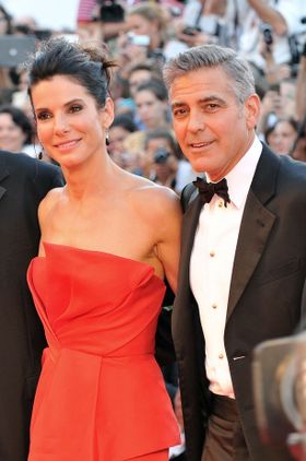 サンドラの電話攻撃に大人の対応！兄貴、かっこよすぎです