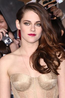 クリステン・スチュワートが新たなシャネルの顔に！