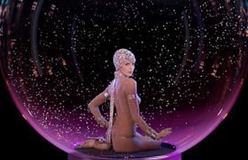 世界中を熱狂させた官能的世界がスクリーンに！