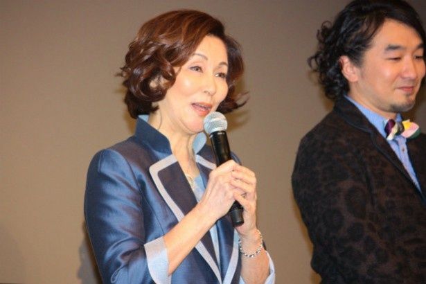 奈緒子の母・山田里見役の野際陽子