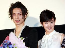 『黒執事』の初日に感涙した水嶋ヒロと剛力彩芽