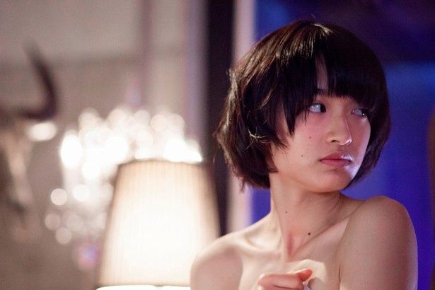 【写真を見る】注目女優の門脇麦が体当たりでベッドシーンに挑む！