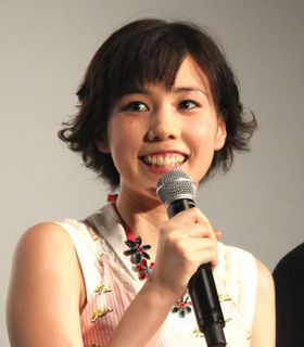 『土竜の唄 潜入捜査官 REIJI』の初日舞台挨拶が開催！仲里依紗も笑顔