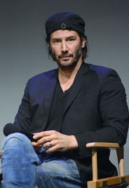 キアヌはシャーリーズの交際報道に傷心中？