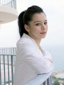 ビビアン、5年ぶりに来日