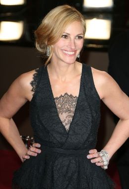 異父妹のナンシーが亡くなってから公の場に姿を現していなかったジュリア