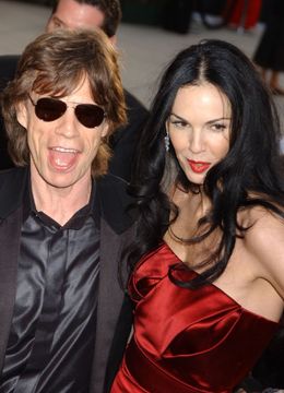 自殺を図ったミック・ジャガーの恋人、ローレン・スコット