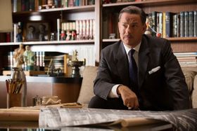 ウォルト・ディズニーを演じたトム・ハンクス。インタビュー映像では、ウォルトの人物像や仕事ぶりについて明かす