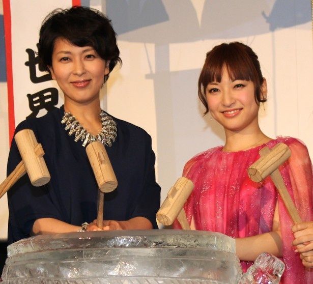 ディズニー史上初のダブルヒロイン！日本語吹替え版を務めた松たか子、神田沙也加が喜びを語った