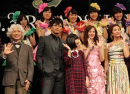 『悪夢ちゃん The 夢ovie』の舞台挨拶は大盛り上がり！