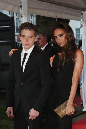 長男ブルックリン・ジョセフ・ベッカムが雑誌の表紙モデルに！