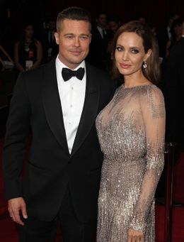 ブラピとアンジーが結婚を延期？