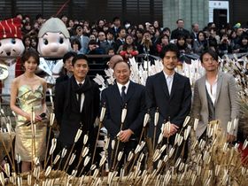 大阪・道頓堀にリバーカーペットが登場！