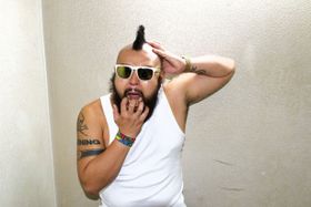 俳優として数々の作品に出演してきたSUPER STAR BUTCHが物語の鍵を握る存在に！