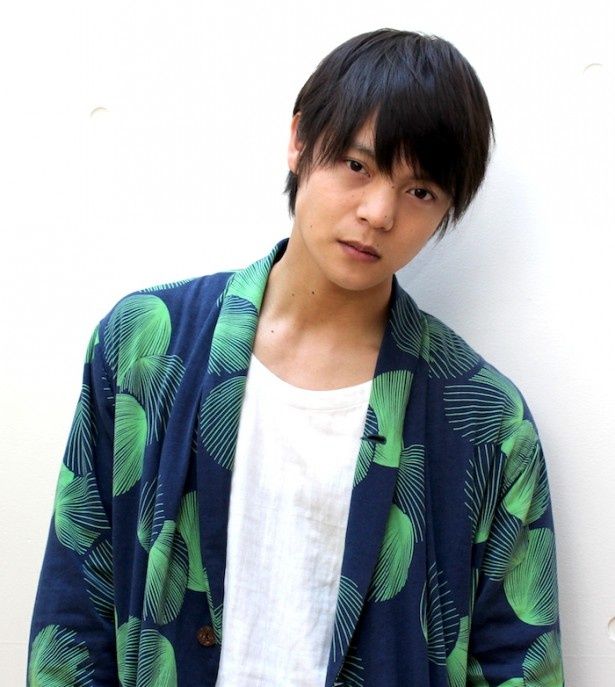【写真を見る】今、注目の演技派イケメン俳優・窪田正孝を直撃！「尊敬する俳優は山田孝之」