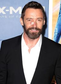 マーベル　アベンジャーズ　ウルヴァリン　ヒュー・ジャックマン　缶バッジ 251295?w=200