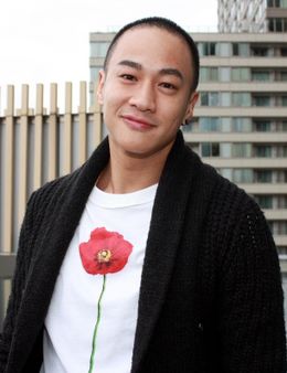 『一分間だけ』に出演したピーター・ホー