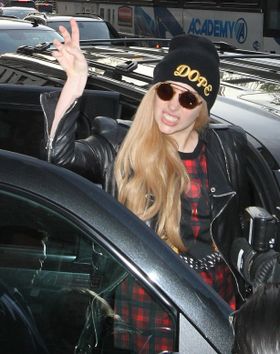 ヒゲ美人歌手に惚れ込み、サポートアクトを依頼したガガ