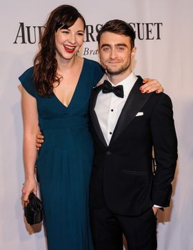 ダニエル・ラドクリフとエリン・ダークが2ショットで登場！