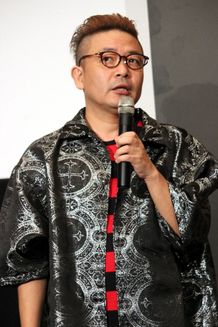 『TOKYO TRIBE』の舞台挨拶に登壇した園子温監督