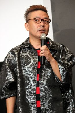 『TOKYO TRIBE』の舞台挨拶に登壇した園子温監督