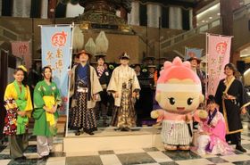 日本橋三越に大名行列が登場！