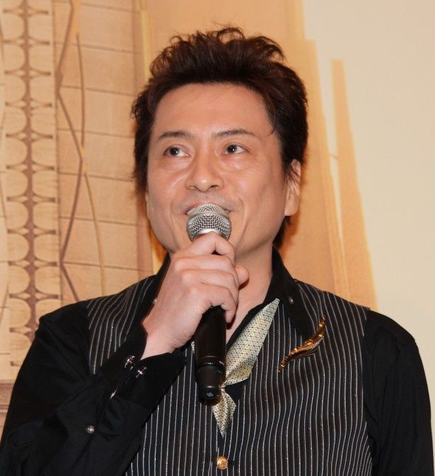 蟹座“キャンサー”デスマスクの声を演じる平田広明