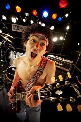 野村周平が日本一ヘタレなロッカーに変身!　その姿は、音楽に目覚め、“ロック”に魂を懸けた拓郎そのもの!!