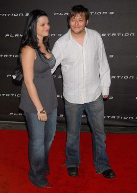 離婚したエドワード・ファーロングとレイチェル・ベラ