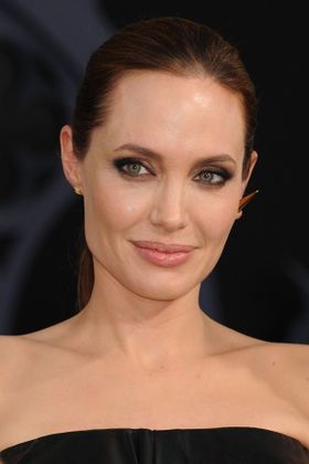 レーザー治療にかけるお金は年間260万円