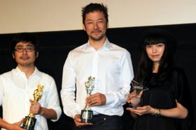 『私の男』で浅野忠信、二階堂ふみ、熊切監督が凱旋舞台挨拶