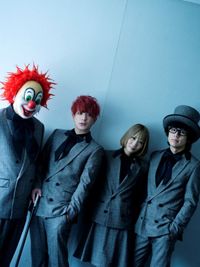 SEKAI NO OWARI