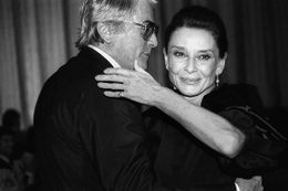 エマ・ファーラーの祖母オードリー・ヘップバーン