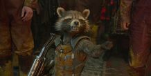 凶暴なアライグマのロケット。小さな体でマシンガンを乱射する姿はカッコいい！