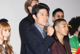 『TOKYO TRIBE』の主演を務めた鈴木亮平