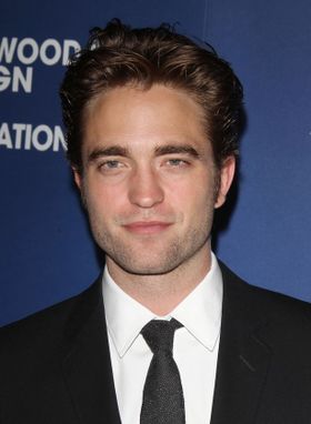 ｢新恋人｣の噂が続々と浮上するロバート・パティンソン