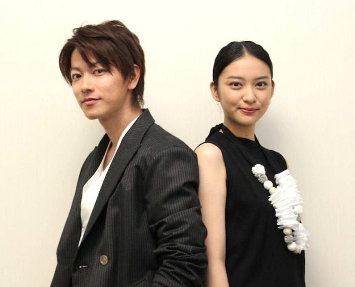 佐藤健＆武井咲、剣心の強さの秘密を明かす！「戦うことがラブシーンに 