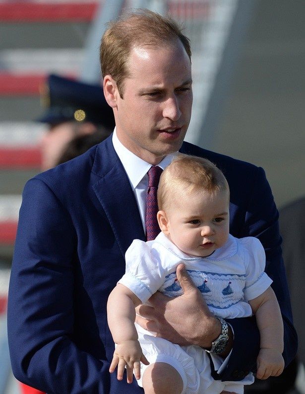 【写真を見る】子育ては大変と語るウィリアム王子