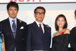 中井貴一、阿部寛、広末凉子らが『柘榴坂の仇討』の初日舞台挨拶に登壇