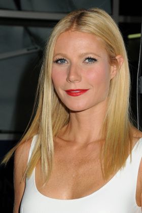 グウィネスは元夫クリス・マーティンを離さない！