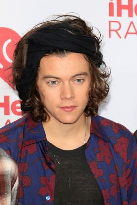 嘔吐まで注目されるハリー・スタイルズ！