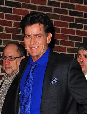 元ポルノ女優と結婚直前で破局してしまったチャーリー・シーン